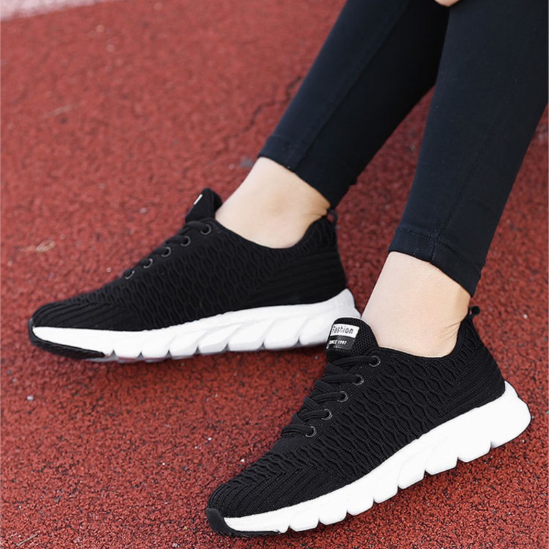 Sneakersy Damskie Buty Moda 20 – New Balance Fashion Women recenzja i cena