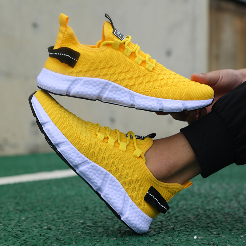 Modne męskie sneakersy sportow – New Balance Fashion Women recenzja i cena