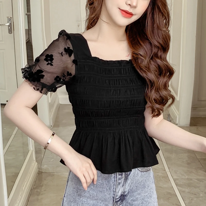 Letnia bluzka z bufiastymi ręk – Corset Top Boned recenzja i cena